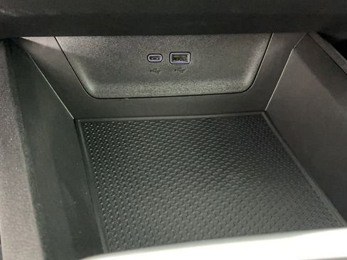 New 2025 Chevrolet Equinox ACTIV image 19