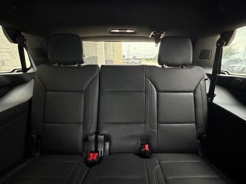 Used 2023 Chevrolet Tahoe Z71 AWD/4WD image 21