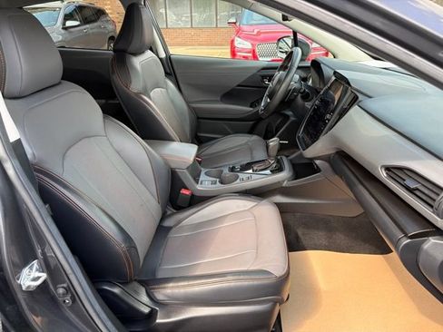 Used 2024 Subaru Crosstrek 2.5i Limited AWD/4WD image 19