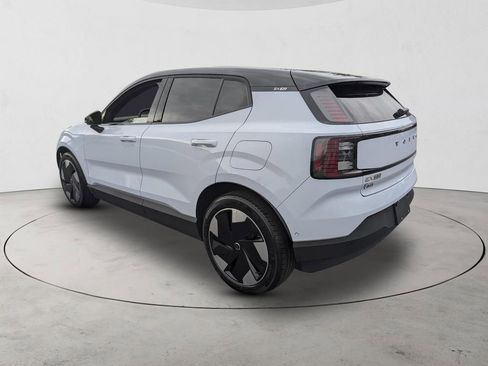 Certified 2025 Volvo EX30 Ultra AWD/4WD image 8