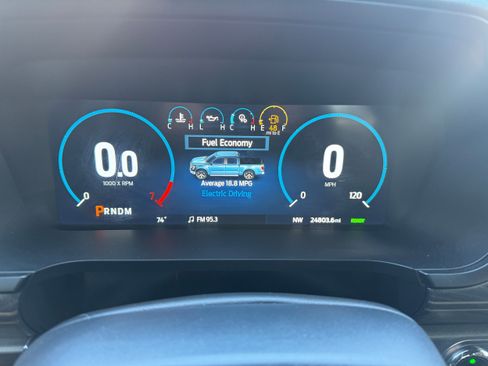 Used 2022 Ford F150 Platinum w/ Equipment Group 701A High image 18