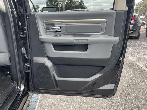 Used 2018 RAM 1500 Big Horn image 31