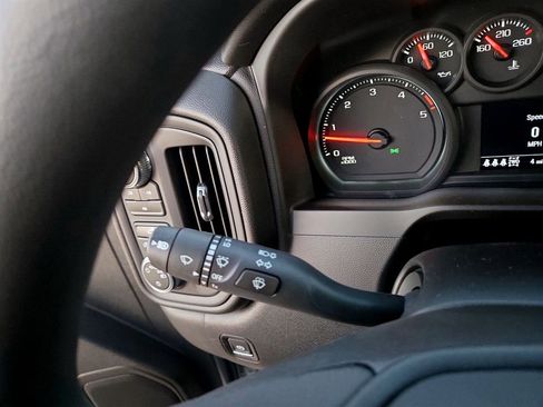 New 2026 GMC Sierra 2500 Pro w/ Convenience Package image 17