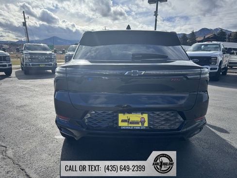 New 2026 Chevrolet Equinox EV RS image 5