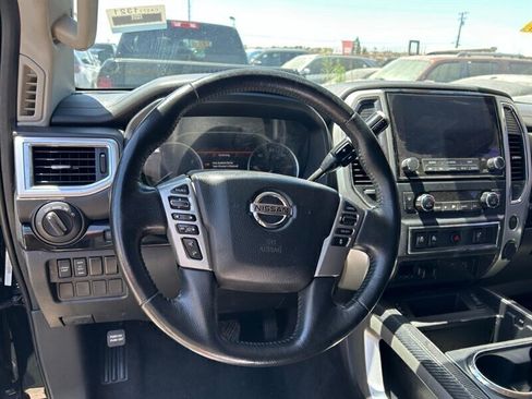 Used 2021 Nissan Titan SV w/ SV Convenience Package RWD image 22