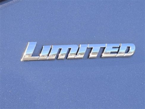 Used 2024 Toyota Tundra Limited image 14