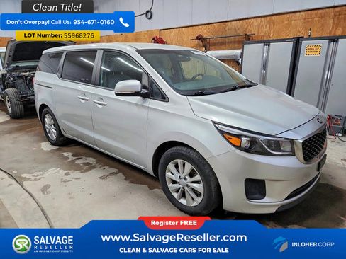 Used 2017 Kia Sedona LX FWD image 5