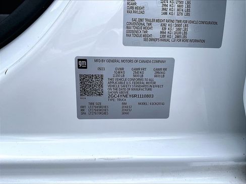 Used 2024 Chevrolet Silverado 2500 LT AWD/4WD image 30