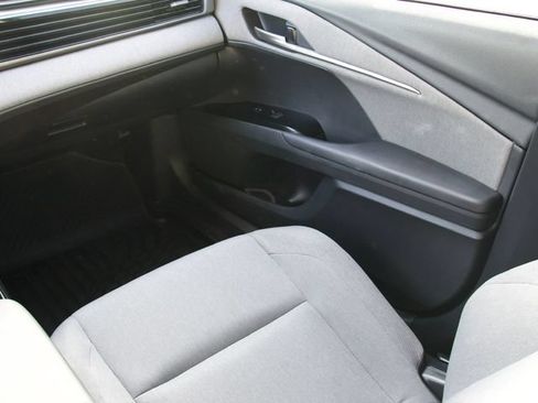 Used 2026 Toyota Camry LE FWD image 15