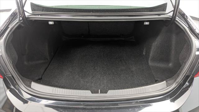Used 2023 Chevrolet Malibu LT FWD image 18