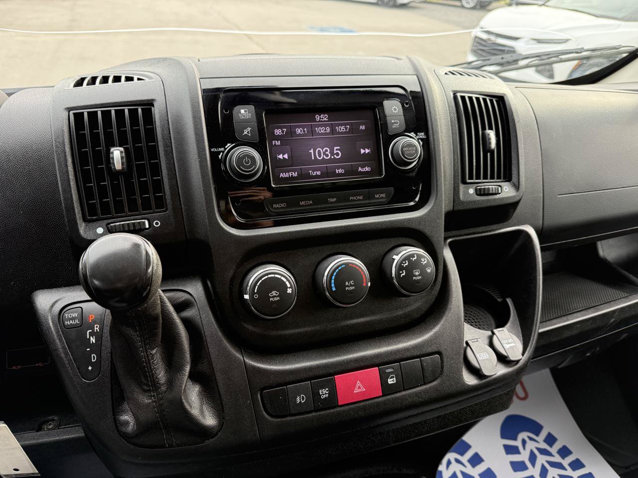 Used 2021 RAM ProMaster 3500 w/ Convenience Group FWD image 32