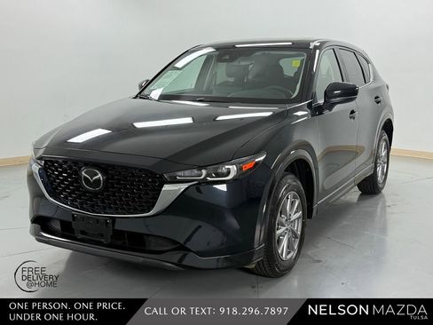 Certified 2025 MAZDA CX-5 AWD 2.5 S w/ Preferred Package image 1