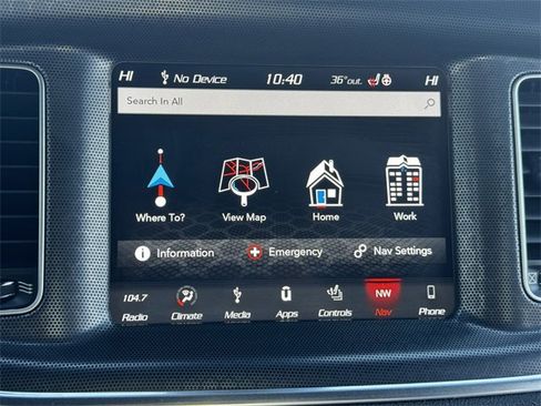 Certified 2018 Dodge Charger SRT w/ Harman/Kardon Audio Group image 32