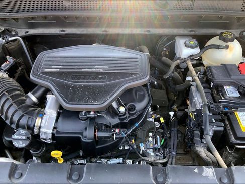 Used 2024 Chevrolet Blazer RS w/ Driver Confidence II Package FWD image 34
