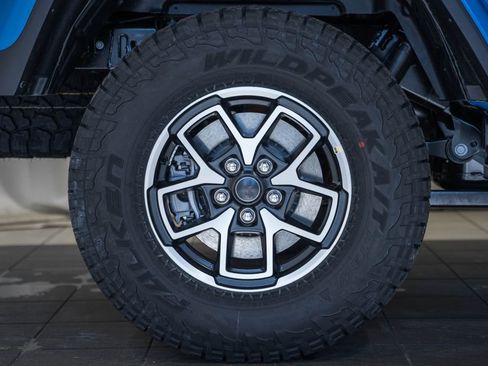 New 2026 Jeep Gladiator Rubicon image 17