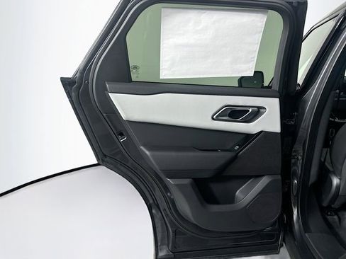 Used 2026 Land Rover Range Rover Velar S image 21