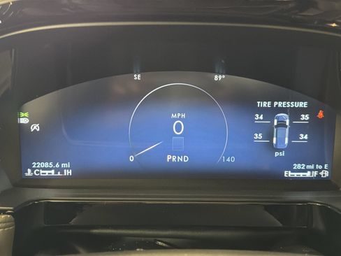 Used 2023 Lincoln Corsair AWD w/ Equipment Group 101A image 19