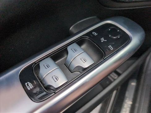 Used 2023 Mercedes-Benz C 300 4MATIC Sedan image 19