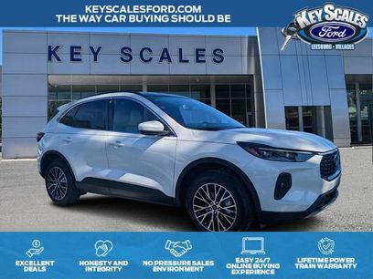New 2025 Ford Escape SE w/ PHEV Premium Package