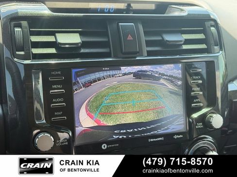 Used 2020 Toyota 4Runner Venture w/ Moonroof Package AWD/4WD image 16
