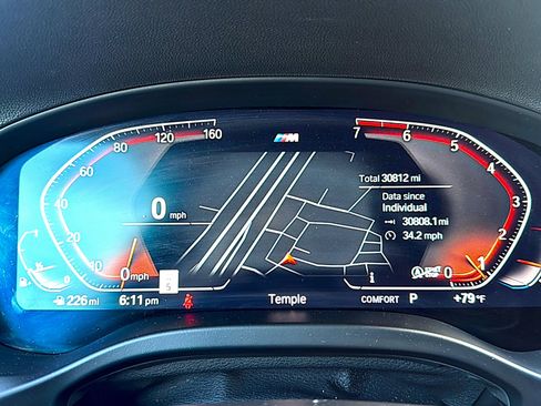 Used 2024 BMW X4 xDrive30i w/ M Sport Package AWD/4WD image 10