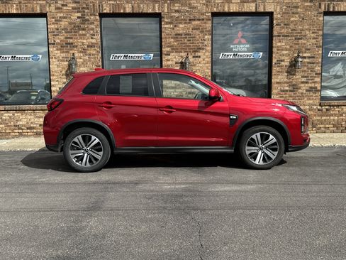 Used 2022 Mitsubishi Outlander Sport ES AWD/4WD image 6
