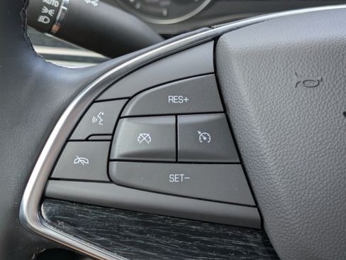 Certified 2025 Cadillac XT5 Premium Luxury w/ Technology Package FWD image 24