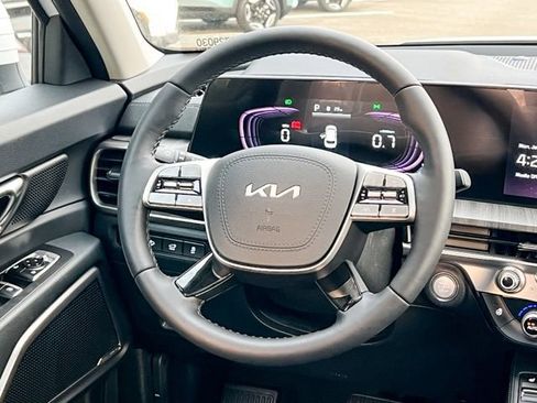 New 2025 Kia Telluride EX image 15