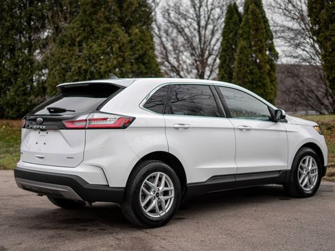 Used 2023 Ford Edge SEL image 5