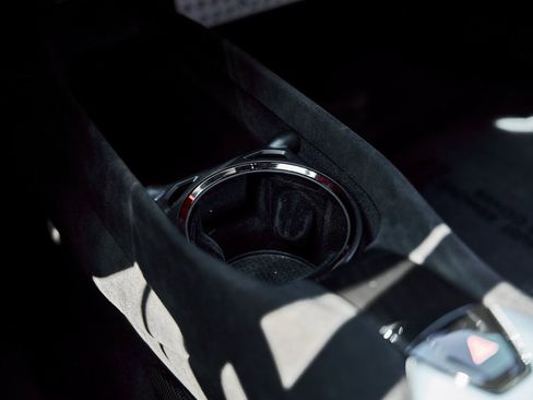 Used 2023 Ferrari SF90 Stradale image 73