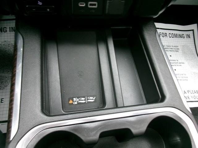 Used 2020 GMC Sierra 2500 Denali w/ Denali Ultimate Package AWD/4WD image 22