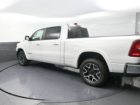 New 2026 RAM 1500 Laramie AWD/4WD image 7