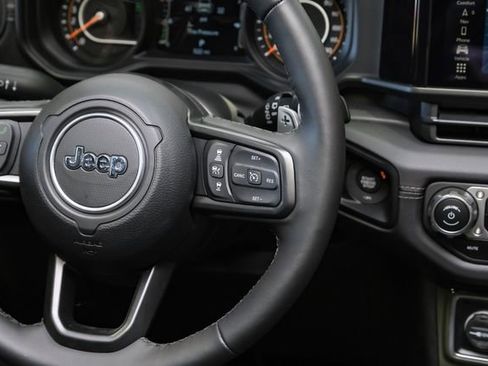 Used 2024 Jeep Wrangler Unlimited Rubicon 392 image 63