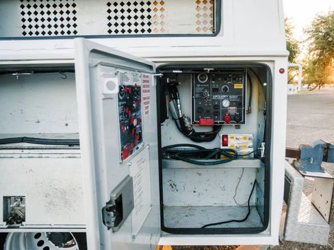 Used 2017 Mercedes-Benz Sprinter 3500 w/ Suspension Package II image 22