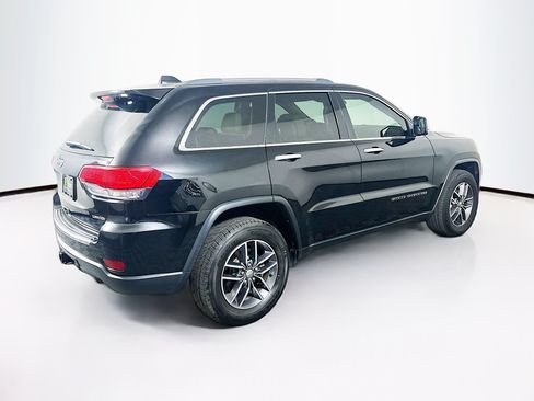 Used 2018 Jeep Grand Cherokee Limited w/ Trailer Tow Group IV RWD image 9