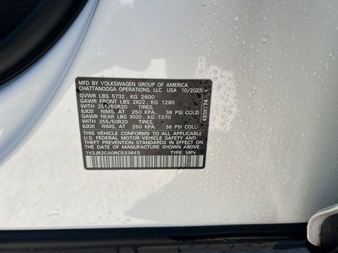 Used 2024 Volkswagen Atlas SE FWD image 22
