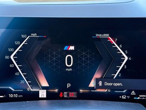 New 2026 BMW X7 xDrive40i w/ M Sport Package image 24