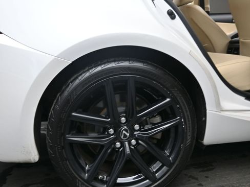 Used 2016 Lexus IS 200t image 24