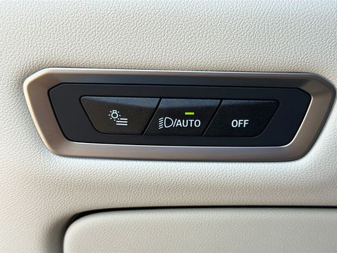 New 2027 BMW X7 M60i AWD/4WD image 34