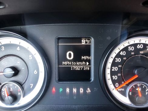 Used 2014 RAM 1500 Tradesman w/ Exterior Appearance Group image 31