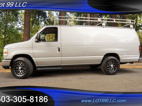 Used 2009 Ford E-350 and Econoline 350 Extended Super Duty image 5