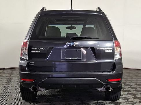 Used 2013 Subaru Forester 2.5X Premium w/ All-Weather Plus Pkg AWD/4WD image 7