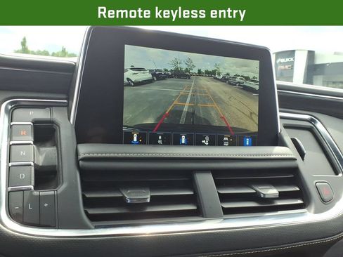 Certified 2023 GMC Yukon XL SLT w/ SLT Premium Package AWD/4WD image 30