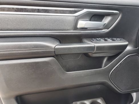 Used 2019 RAM 1500 Big Horn AWD/4WD image 16