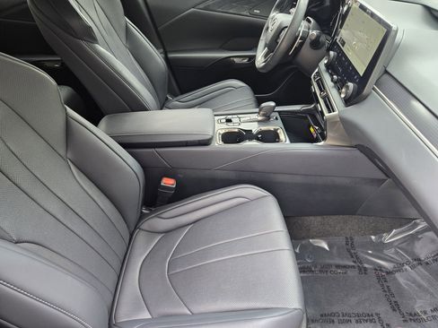 Used 2024 Lexus RX 350 F Sport w/ Convenience Package AWD/4WD image 14