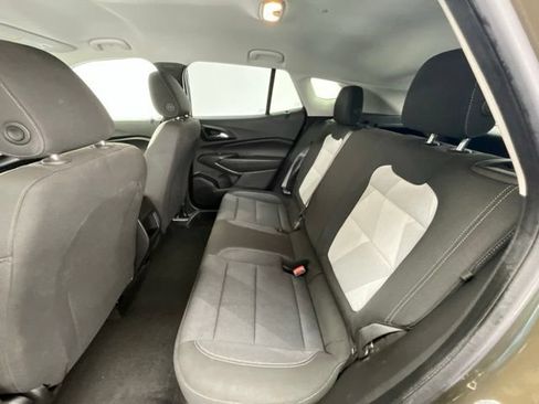 Used 2024 Chevrolet Trax LS FWD image 12