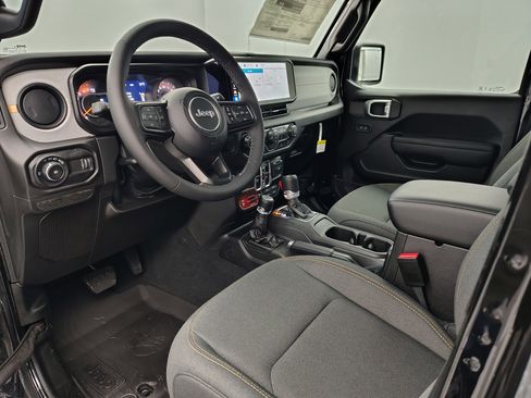 New 2026 Jeep Wrangler Willys AWD/4WD image 36