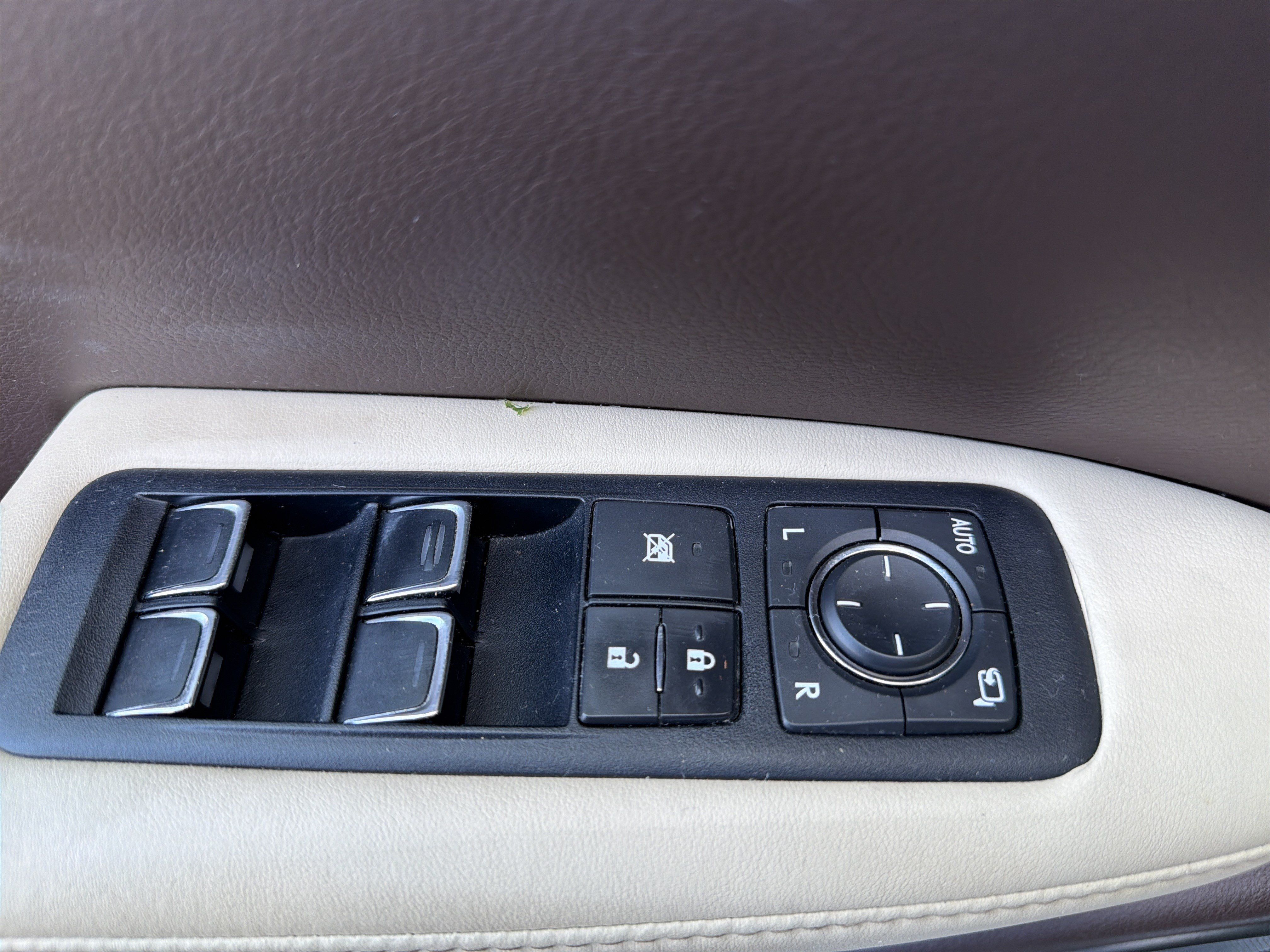 Used 2016 Lexus RX 350 FWD w/ Premium Package image 14