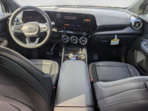 New 2026 Chevrolet Blazer EV LT image 17