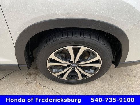 Used 2020 Subaru Forester Limited w/ Popular Package #3 AWD/4WD image 11
